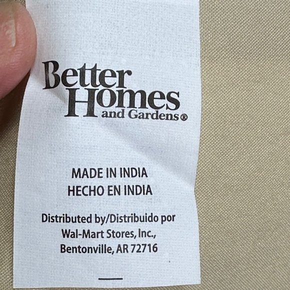 Better Homes Table Runner Beige Red Neutral Christmas Jingle All The Way Decor - Picture 3 of 7